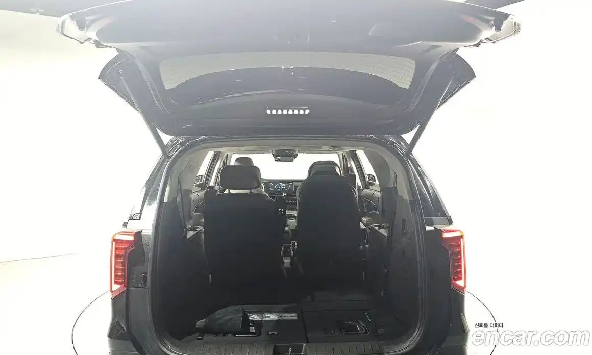 Kia Canival 2024 2.2 Автомат в Москве № 115377, фото 7