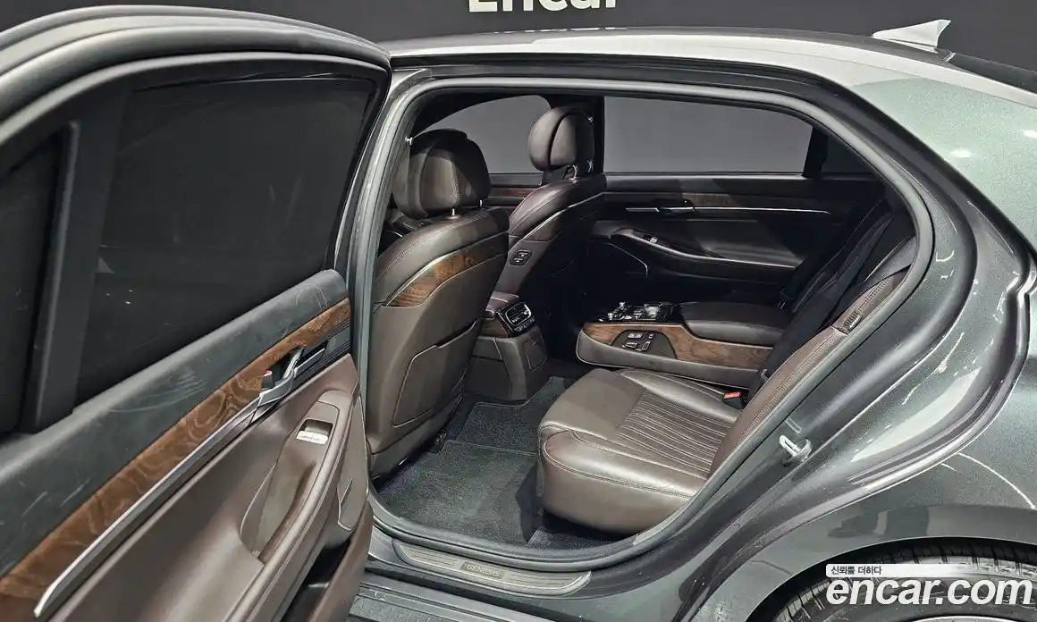 Genesis G90 2021 3.8 Автомат в Москве № 118963, фото 20