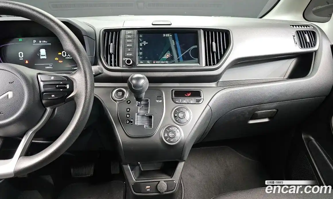 Kia Ray 2023 1.0 Автомат в Москве № 120077, фото 13