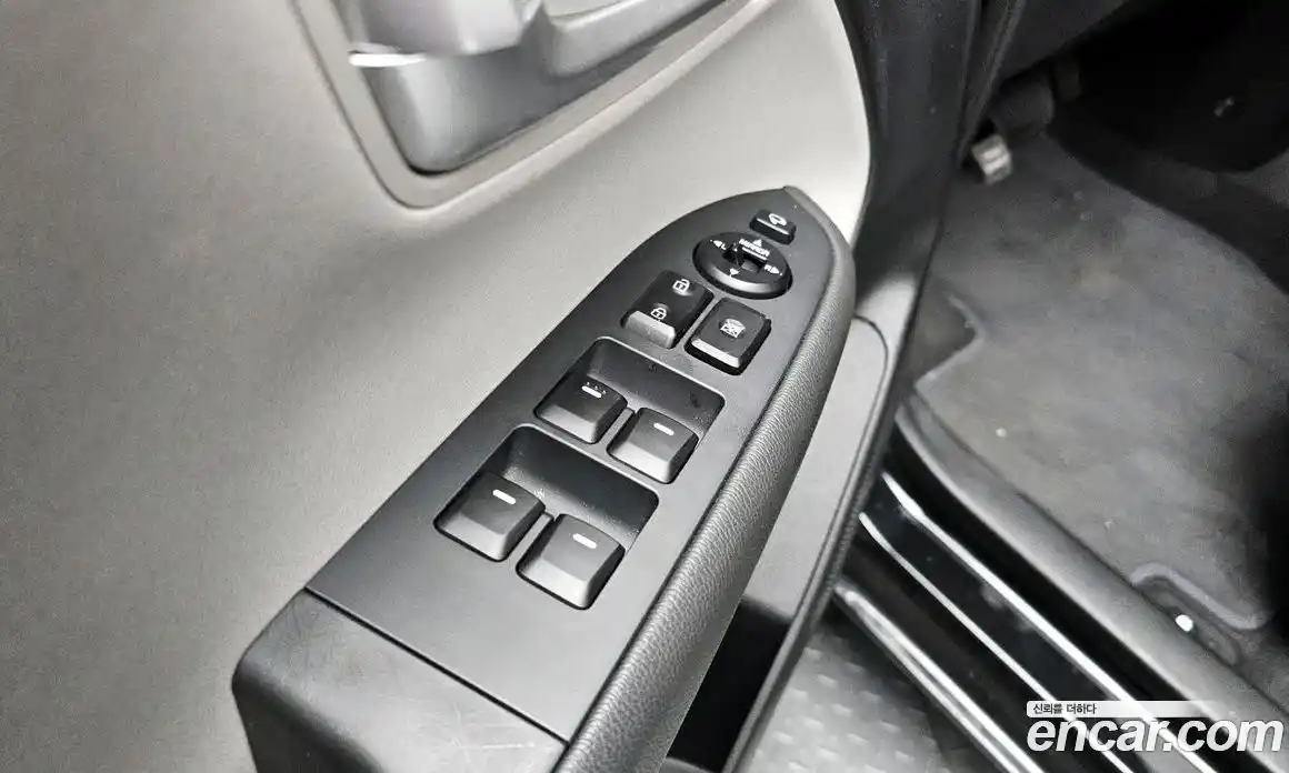 Kia Ray 2023 1.0 Автомат в Москве № 120077, фото 18