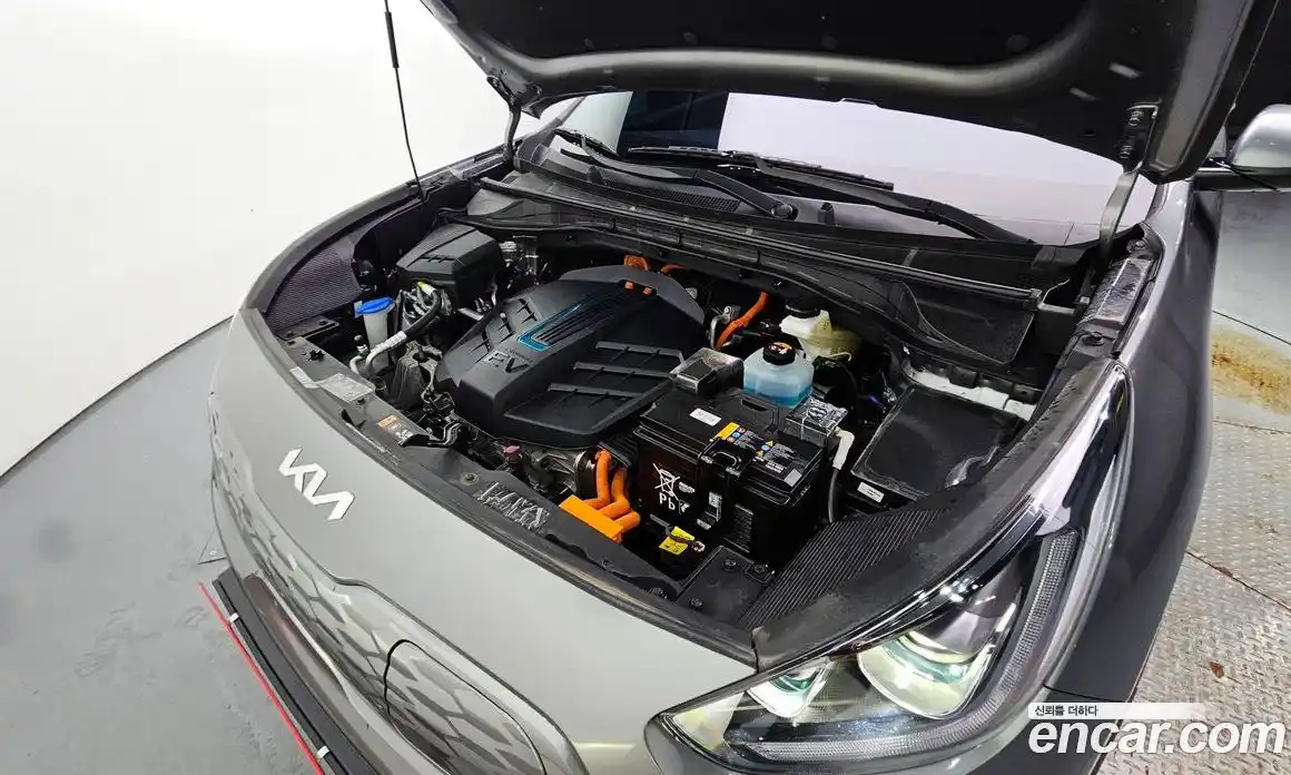 Kia Niro 2023 0.2 Автомат в Москве № 121342, фото 6