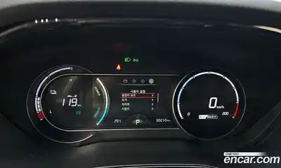 Kia Niro 2023 0.2 Автомат в Москве № 121342, миниатюра 8