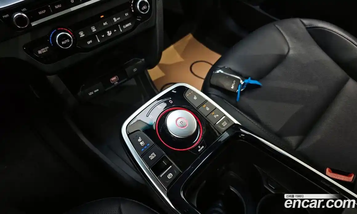 Kia Niro 2023 0.2 Автомат в Москве № 121342, фото 9