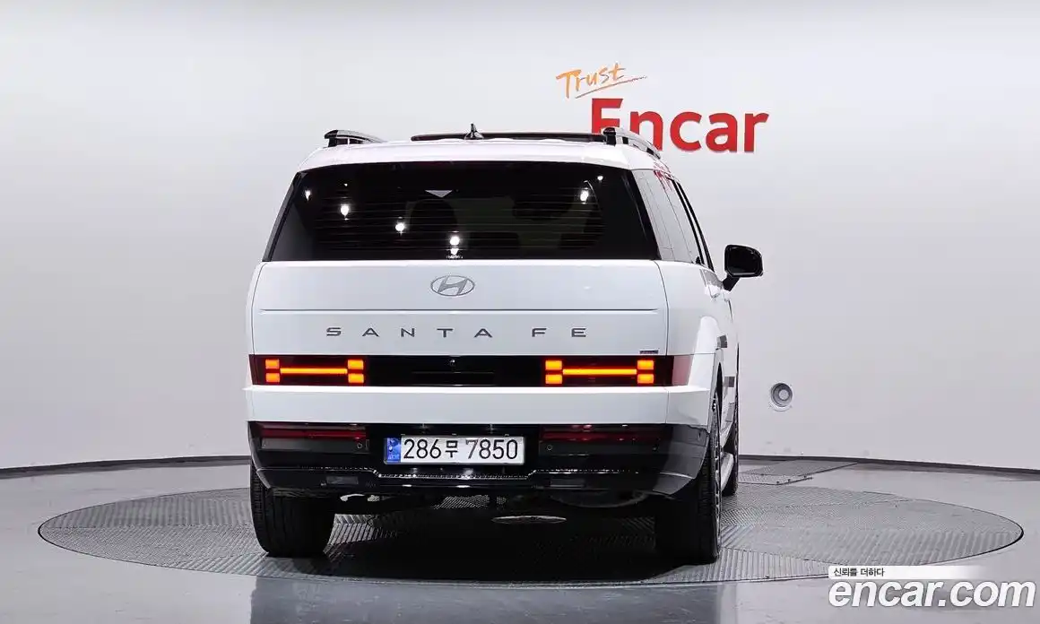 Hyundai Santa Fe 2024 1.6 Автомат в Москве № 124863, фото 3