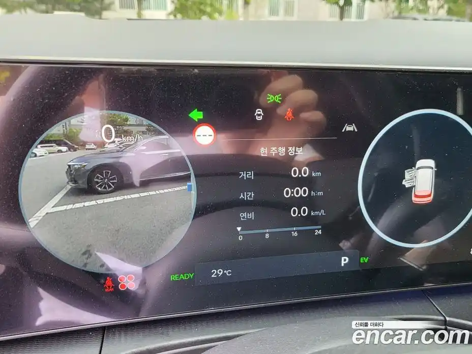 Hyundai Santa Fe 2025 1.6 Автомат в Москве № 129493, фото 8