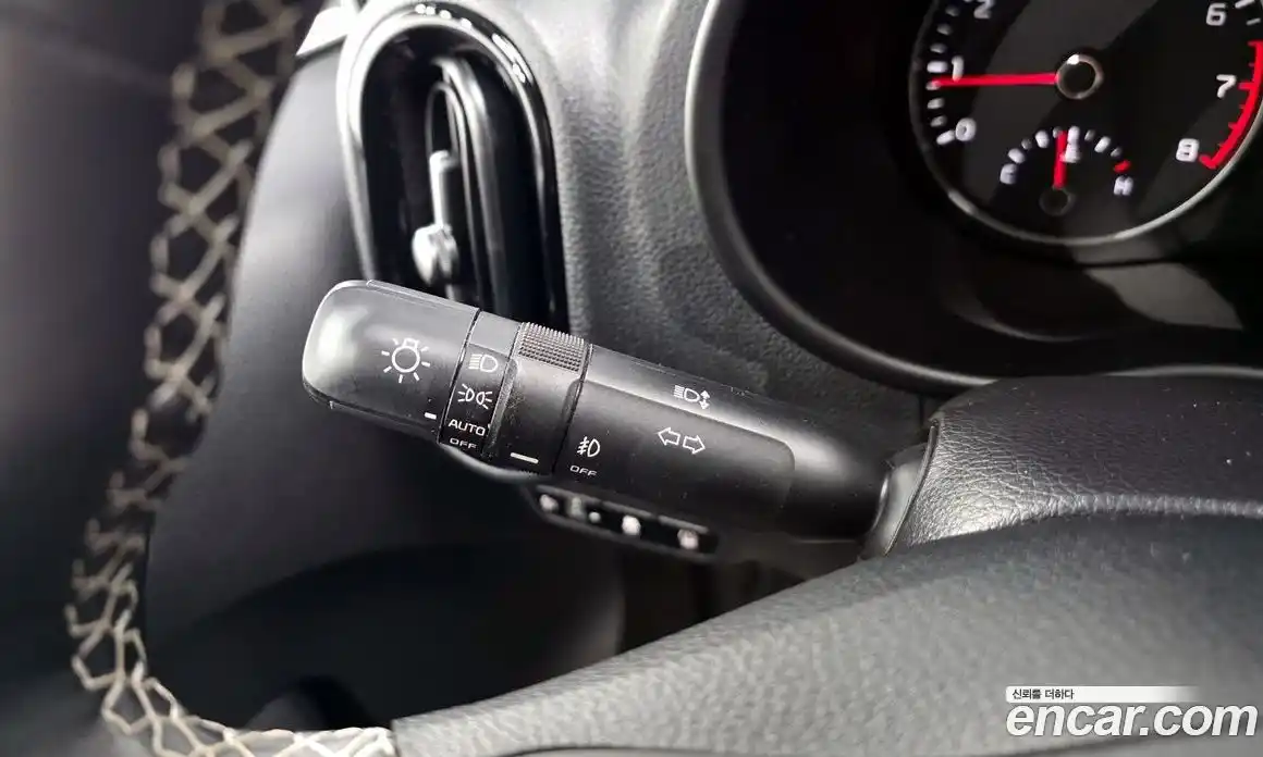 Kia Morning 2021 1.0 Автомат в Москве № 131690, фото 18