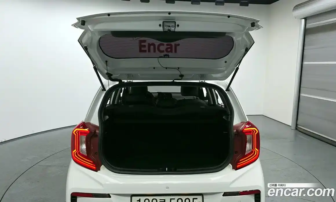 Kia Morning 2021 1.0 Автомат в Москве № 131690, фото 20