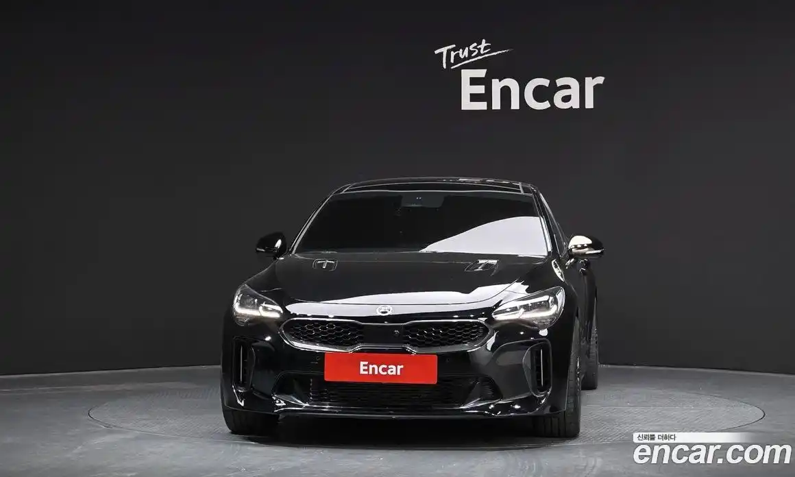 Kia Stinger 2021 3.3 Автомат в Москве № 133926, фото 3