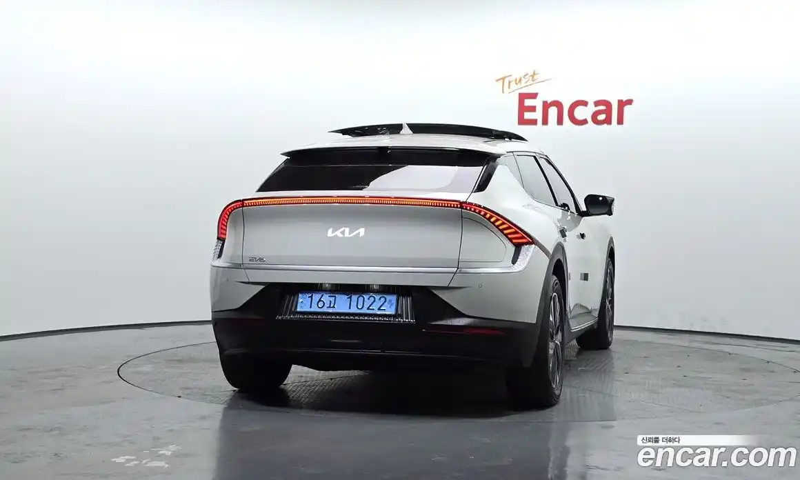 Kia EV6 2022 0.1 Автомат в Москве № 134052, фото 4