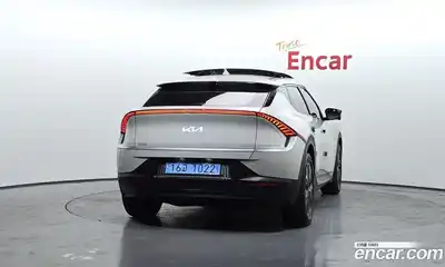 Kia EV6 2022 0.1 Автомат в Москве № 134052, миниатюра 4