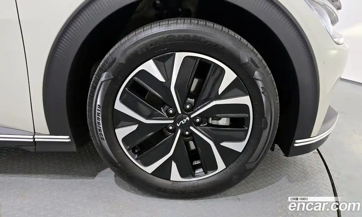 Kia EV6 2022 0.1 Автомат в Москве № 134052, фото 5