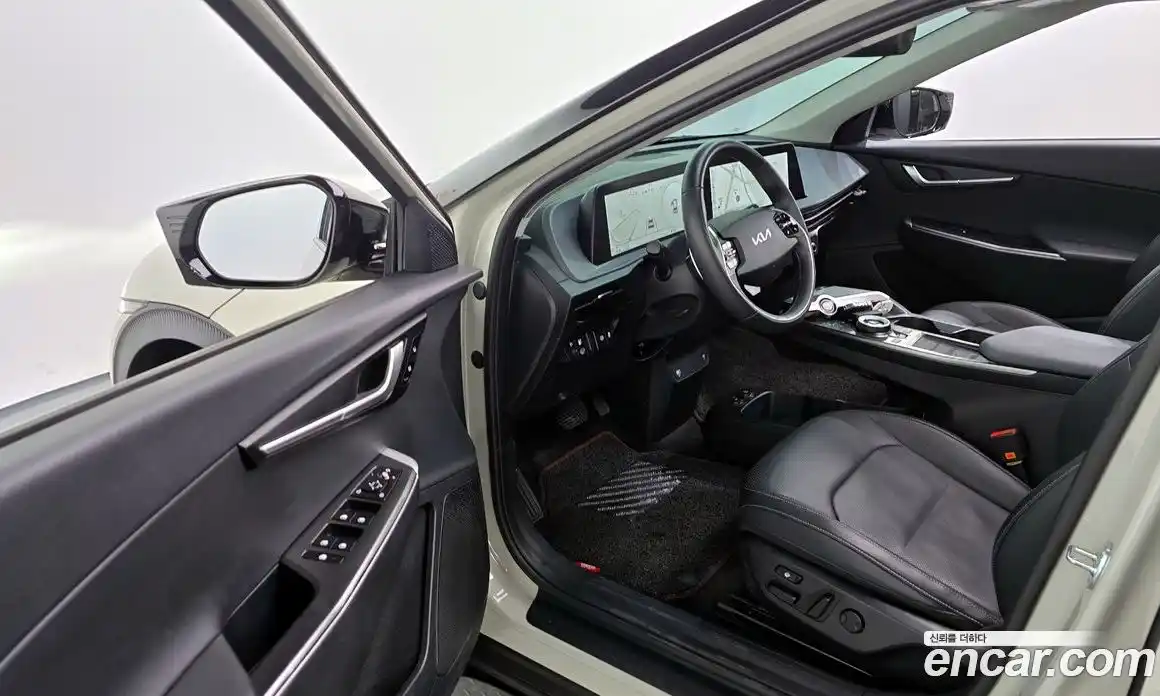 Kia EV6 2022 0.1 Автомат в Москве № 134052, фото 10