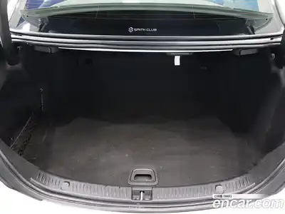 Mercedes-Benz E-Class 2023 2.0 Автомат в Москве № 139516, миниатюра 5