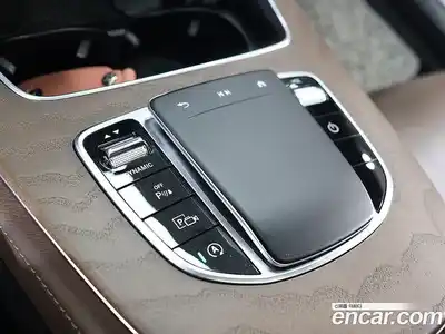 Mercedes-Benz E-Class 2023 2.0 Автомат в Москве № 139516, миниатюра 9