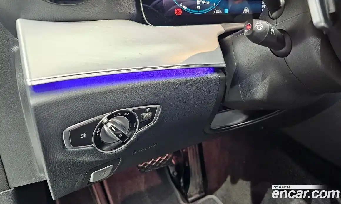 Mercedes-Benz E-Class 2021 2.0 Автомат в Москве № 139717, фото 14