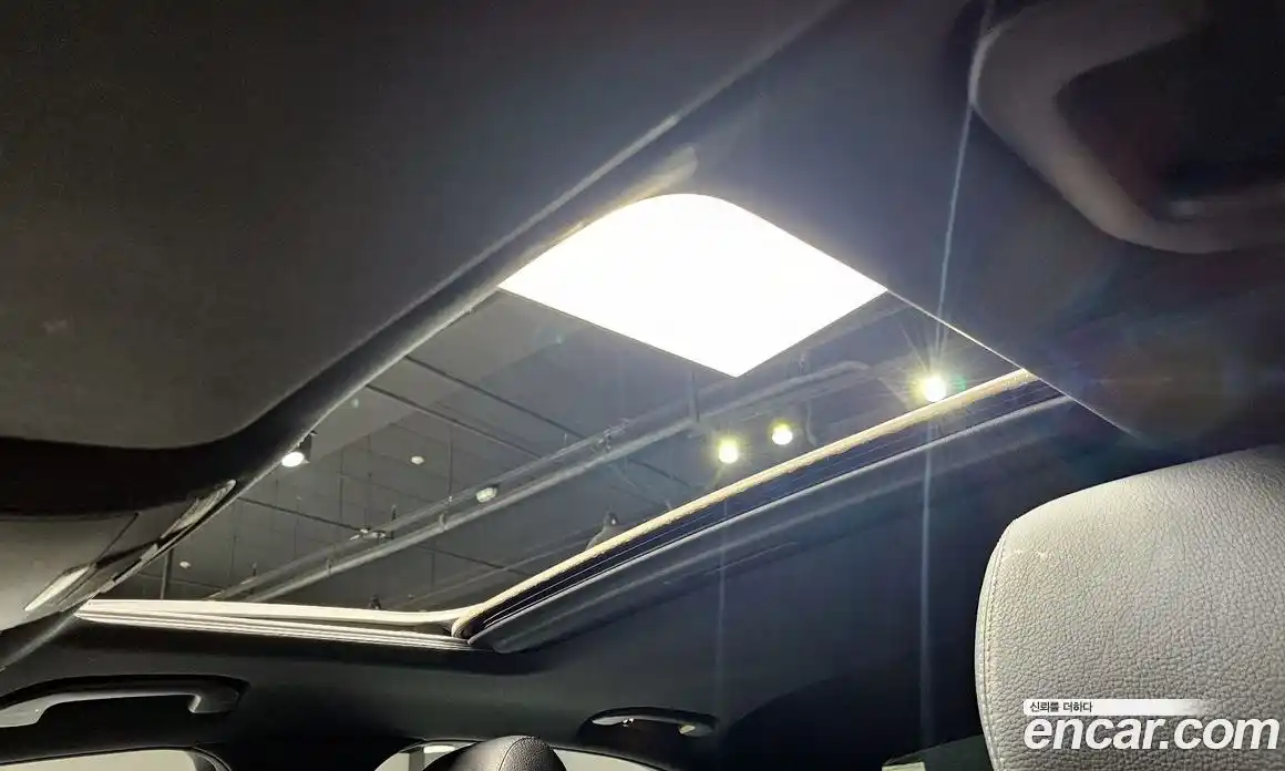 Mercedes-Benz E-Class 2021 2.0 Автомат в Москве № 139717, фото 19