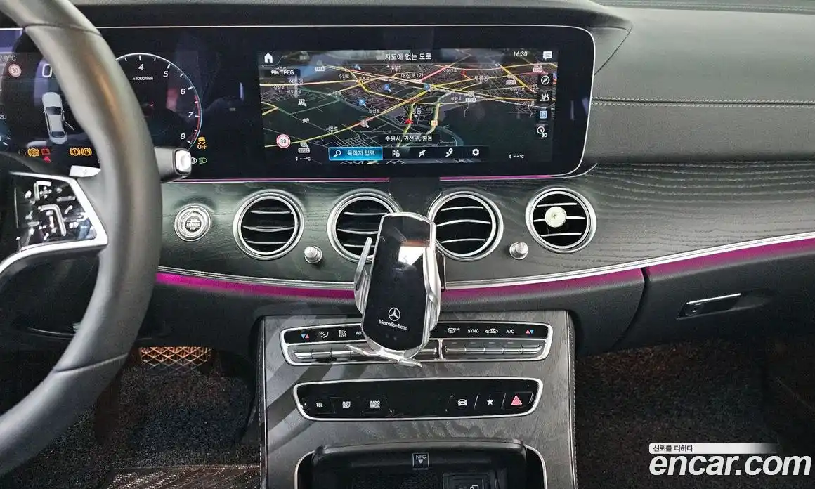 Mercedes-Benz E-Class 2023 2.0 Автомат в Москве № 140624, фото 14