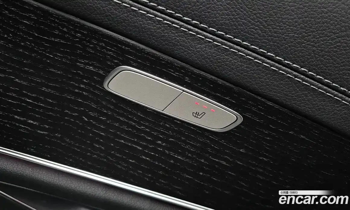 Mercedes-Benz E-Class 2023 2.0 Автомат в Москве № 140624, фото 18