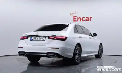 Mercedes-Benz E-Class 2023 2.0 Автомат в Москве № 140624, миниатюра 2