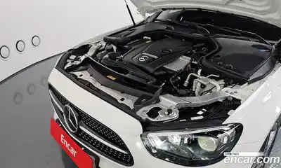 Mercedes-Benz E-Class 2023 2.0 Автомат в Москве № 140624, миниатюра 6