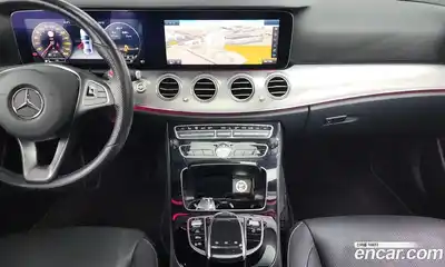 Mercedes-Benz E-Class 2017 2.0 Автомат в Москве № 143252, миниатюра 2
