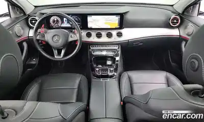 Mercedes-Benz E-Class 2017 2.0 Автомат в Москве № 143252, миниатюра 4