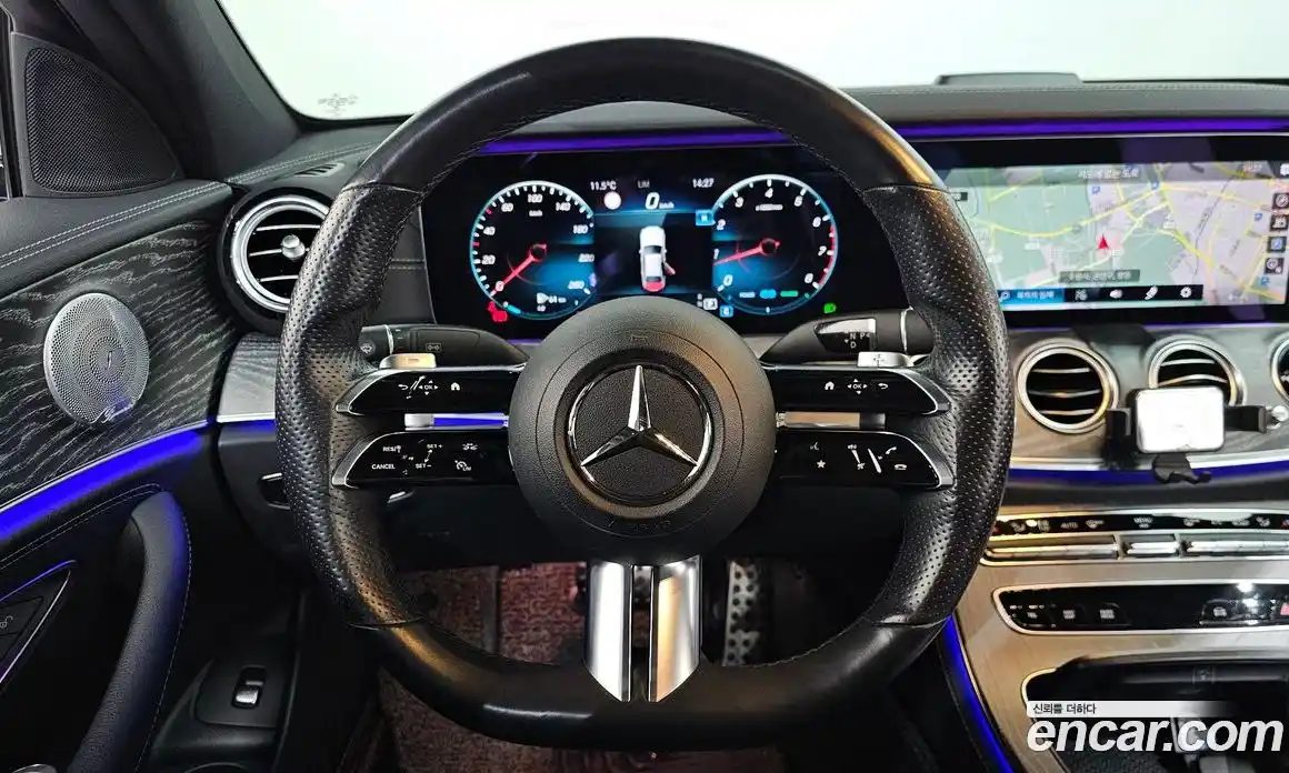 Mercedes-Benz E-Class 2021 2.0 Автомат в Москве № 143257, фото 16