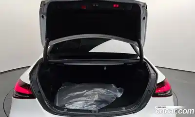 Mercedes-Benz E-Class 2021 2.0 Автомат в Москве № 143257, миниатюра 3