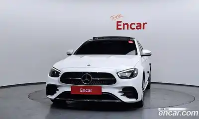 Mercedes-Benz E-Class 2021 2.0 Автомат в Москве № 143257, миниатюра 4