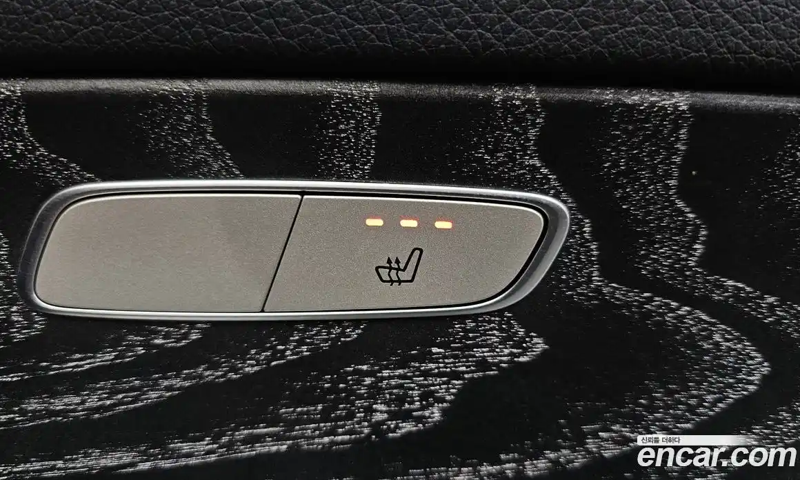 Mercedes-Benz E-Class 2021 2.0 Автомат в Москве № 143257, фото 9