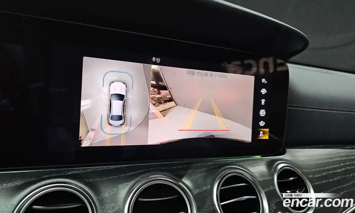 Mercedes-Benz E-Class 2022 2.0 Автомат в Москве № 143637, фото 11