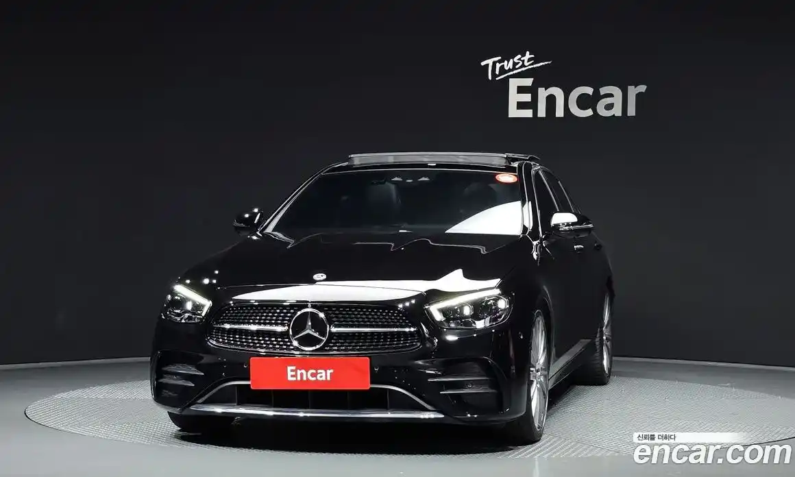 Mercedes-Benz E-Class 2022 2.0 Автомат в Москве № 143637, фото 16