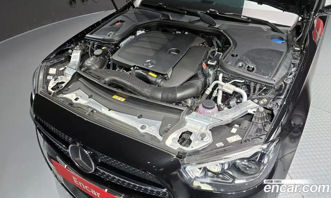 Mercedes-Benz E-Class 2022 2.0 Автомат в Москве № 143637, фото 17