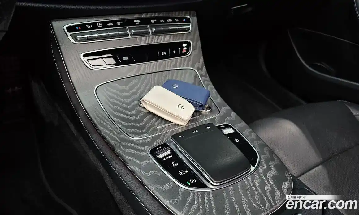 Mercedes-Benz E-Class 2022 2.0 Автомат в Москве № 143637, фото 9