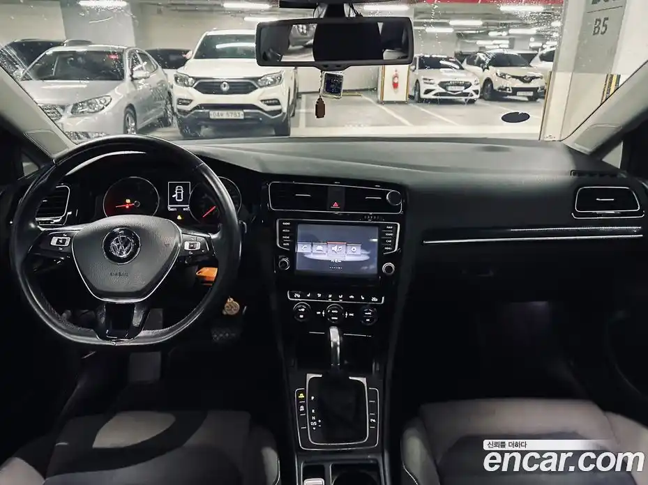 Volkswagen Golf 2015 2.0 Автомат в Москве № 146981, фото 7