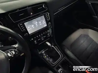 Volkswagen Golf 2015 2.0 Автомат в Москве № 146981, миниатюра 9