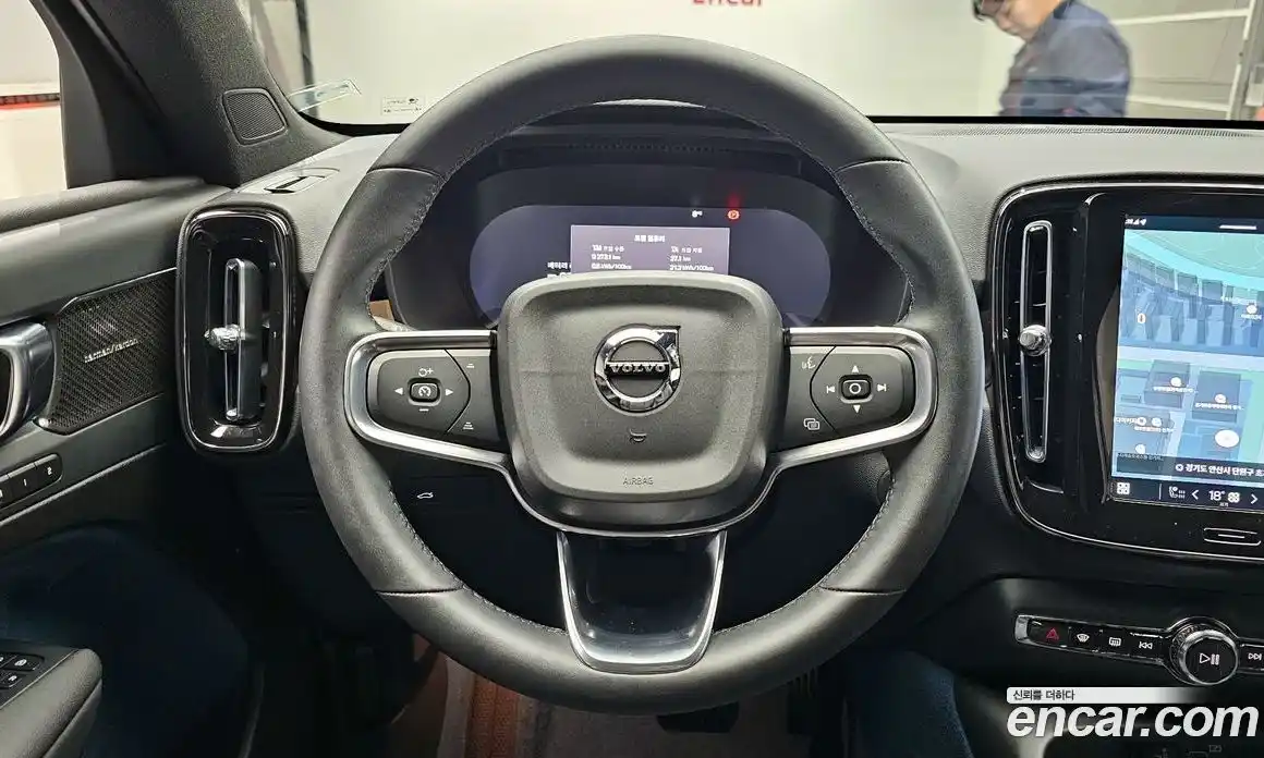 Volvo C40 2024 0.2 Автомат в Москве № 153553, фото 16