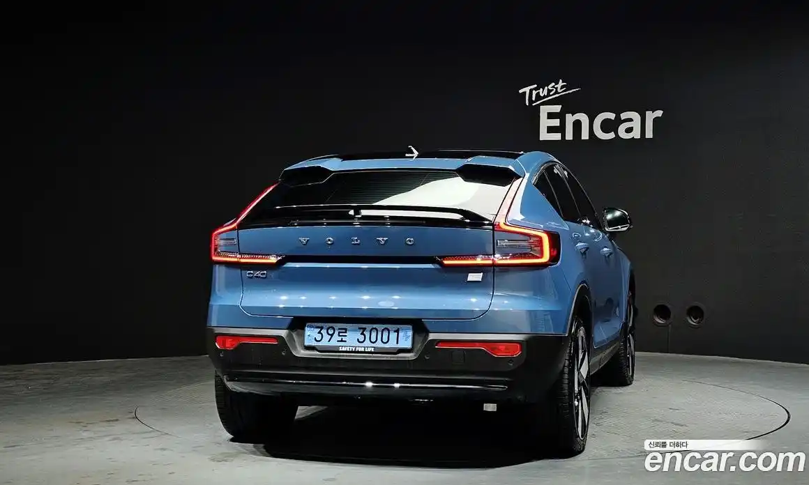 Volvo C40 2024 0.2 Автомат в Москве № 153553, фото 5