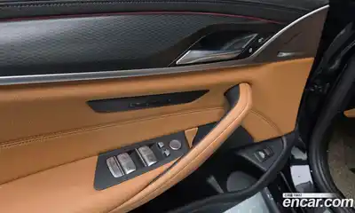 BMW 5-Series 2023 2.0 Автомат в Москве № 154705, миниатюра 8