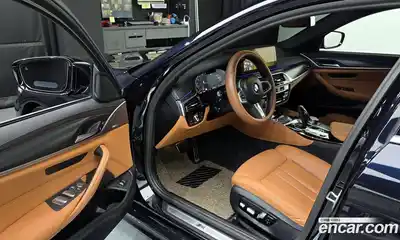 BMW 5-Series 2023 2.0 Автомат в Москве № 154705, миниатюра 9