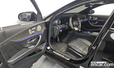 Mercedes-Benz E-Class 2022 3.0 Автомат в Москве № 160620, миниатюра 12