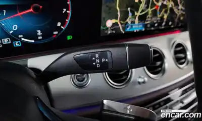 Mercedes-Benz E-Class 2021 2.0 Автомат в Москве № 160626, миниатюра 11