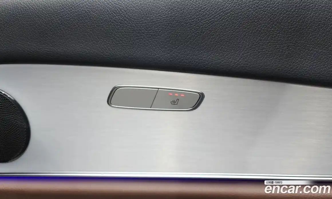 Mercedes-Benz E-Class 2021 2.0 Автомат в Москве № 160626, фото 9