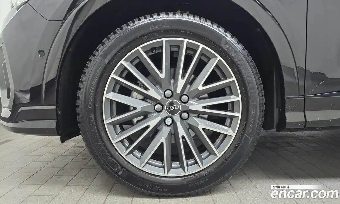 Audi Q3 2023 2.0 Автомат в Москве № 163005, фото 16