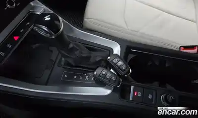 Audi Q3 2023 2.0 Автомат в Москве № 163005, миниатюра 2