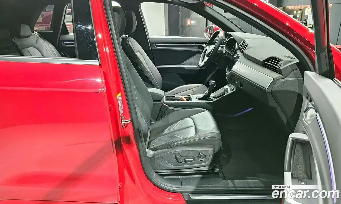 Audi Q3 2020 2.0 Автомат в Москве № 163017, фото 11