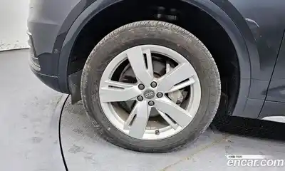 Audi Q5 2020 2.0 Автомат в Москве № 163574, миниатюра 8