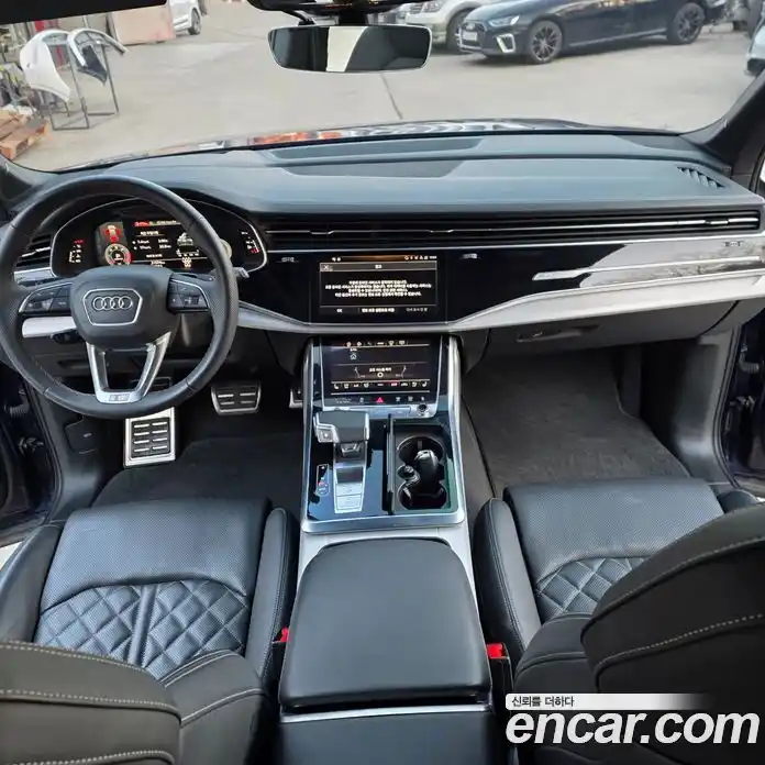 Audi Q7 2023 3.0 Автомат в Москве № 163947, фото 11