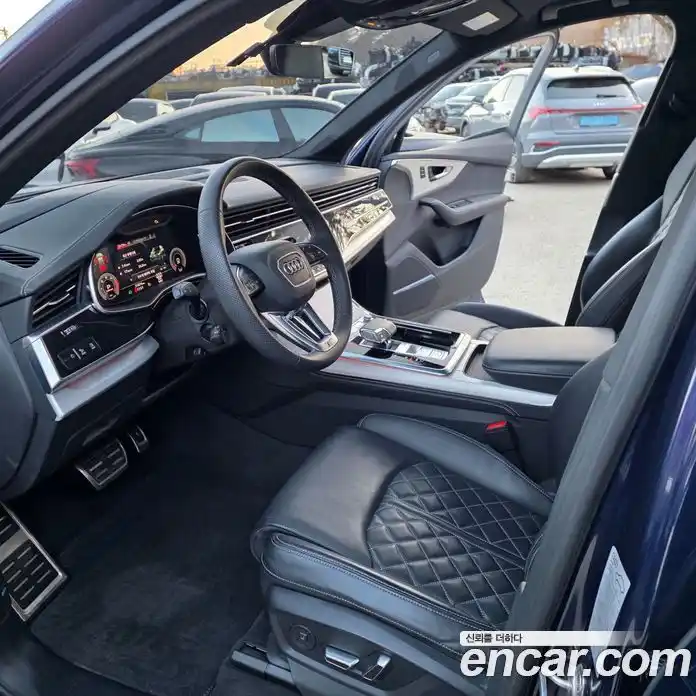 Audi Q7 2023 3.0 Автомат в Москве № 163947, фото 7