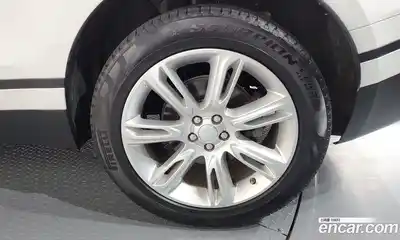 Land Rover Range-Rover Velar 2018 2.0 Автомат в Москве № 166148, миниатюра 11